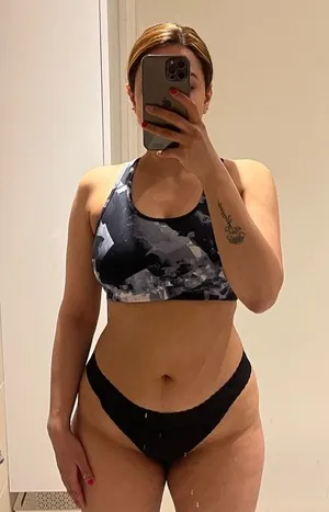 high profile escorts in RK Puram